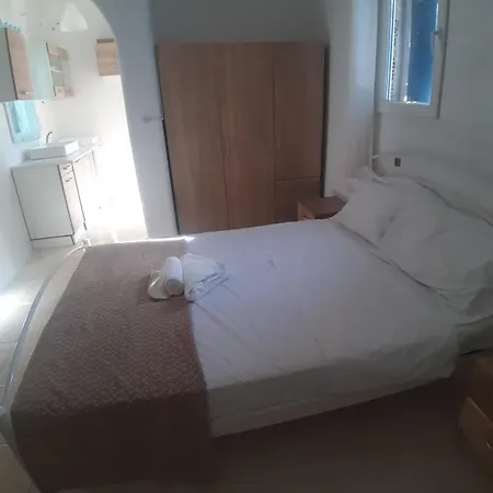 Ktima San Antonio Paros Artemis * Marpissa